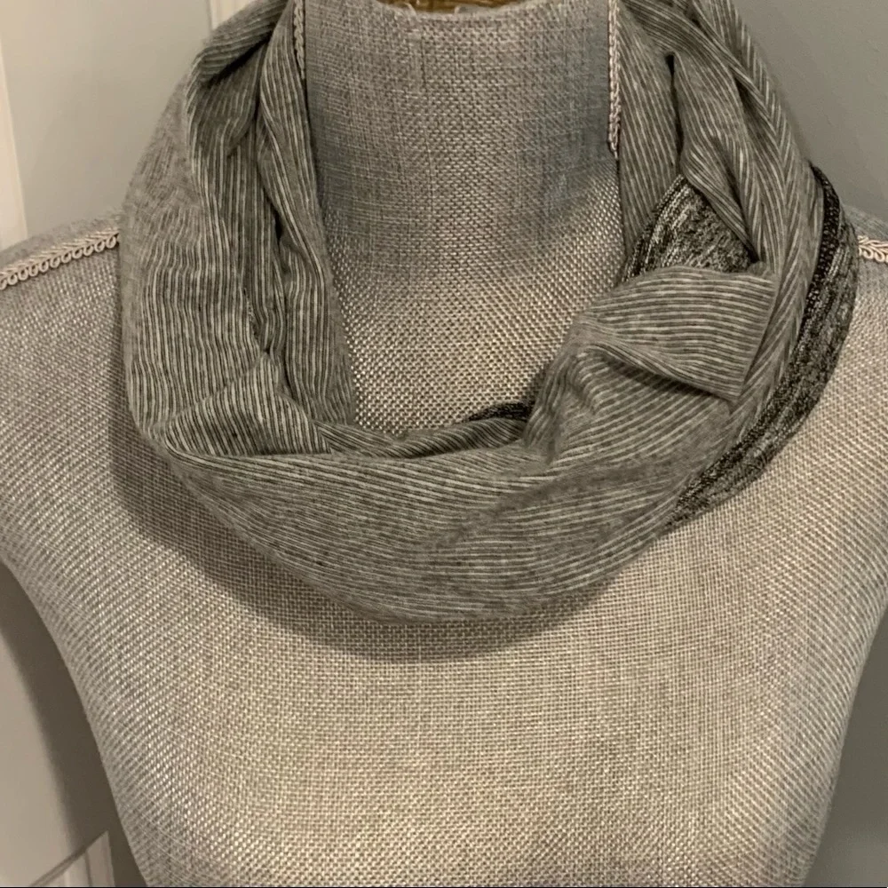Beautiful infinity scarf OS can be worn different  ways - lovely gray designs